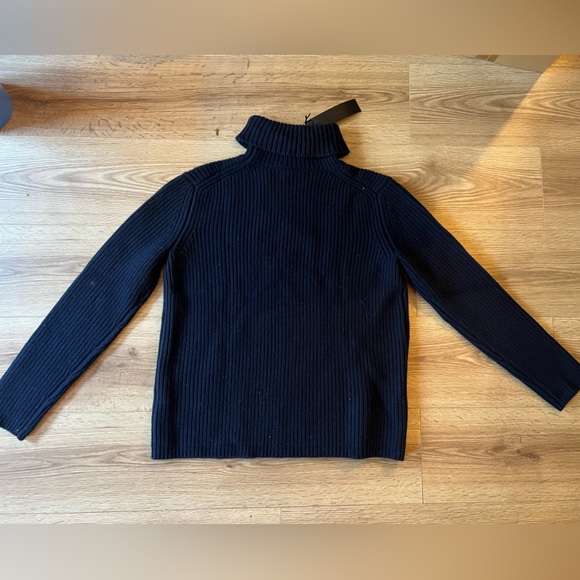 Jenni Kayne Cashmere Turtleneck Sweater NWT - color Navy - size M / Medium - Picture 9 of 15